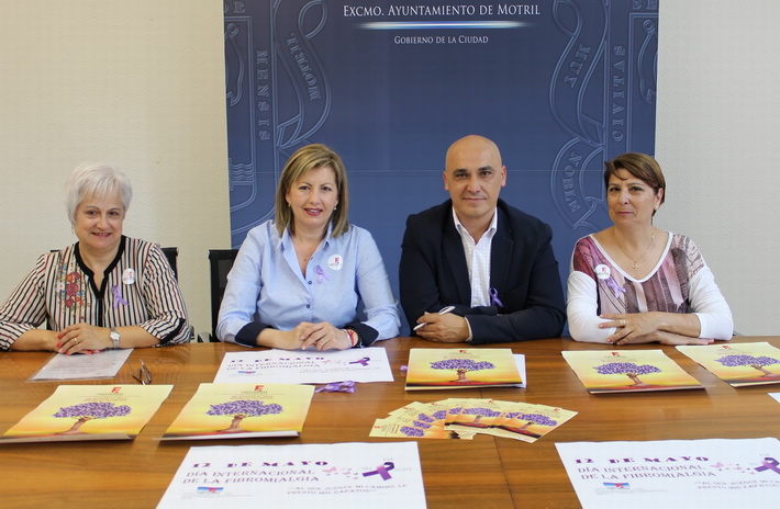 Motril se une al Día Internacional de la Fibromialgia que se celebra el 12 de mayo.